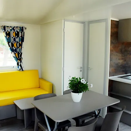 Hotel Camping L'alba Creixell